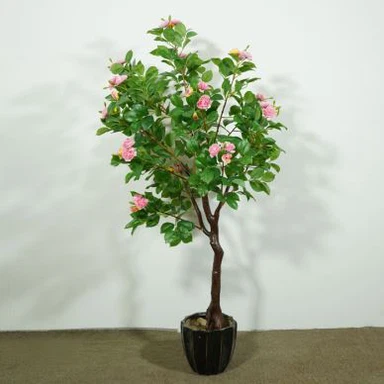 نباتات اصطناعية صغيرة مزهرة